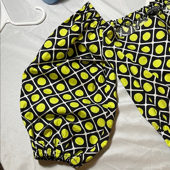 Guess Vibrant Lime and Black Patterned Long Sleeve Dress - Picture 8 of 12